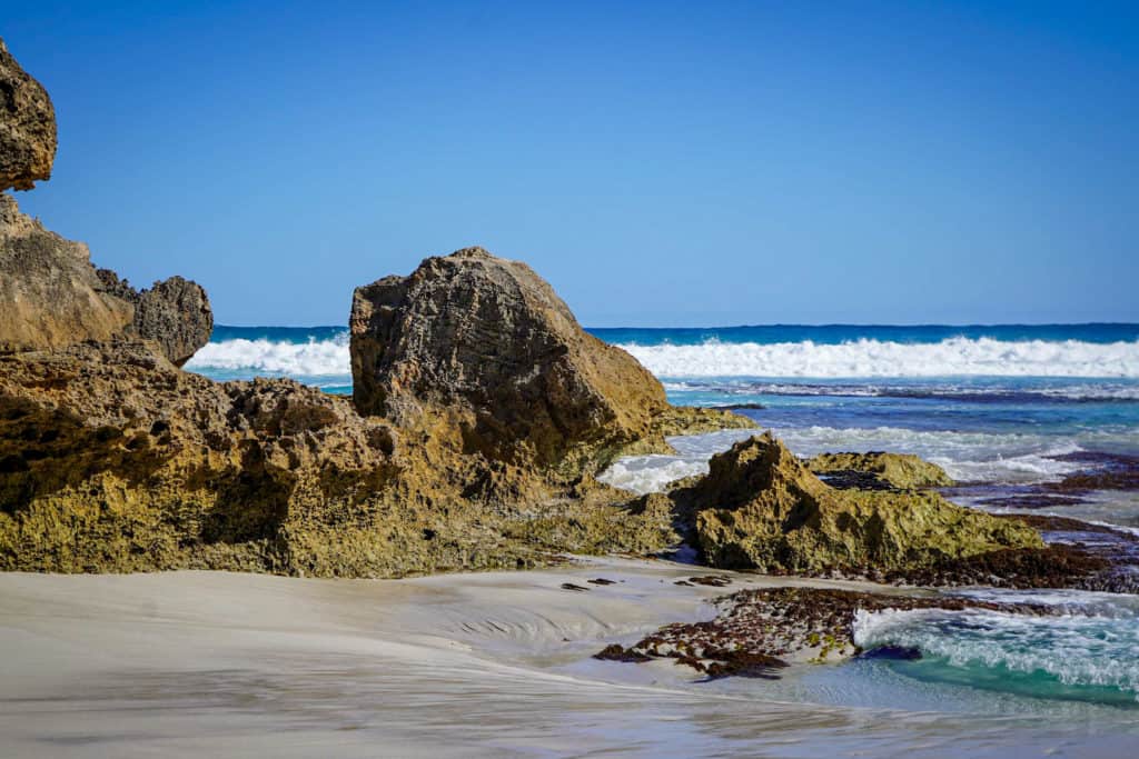 snake lagoon beach rocks kangaroo island