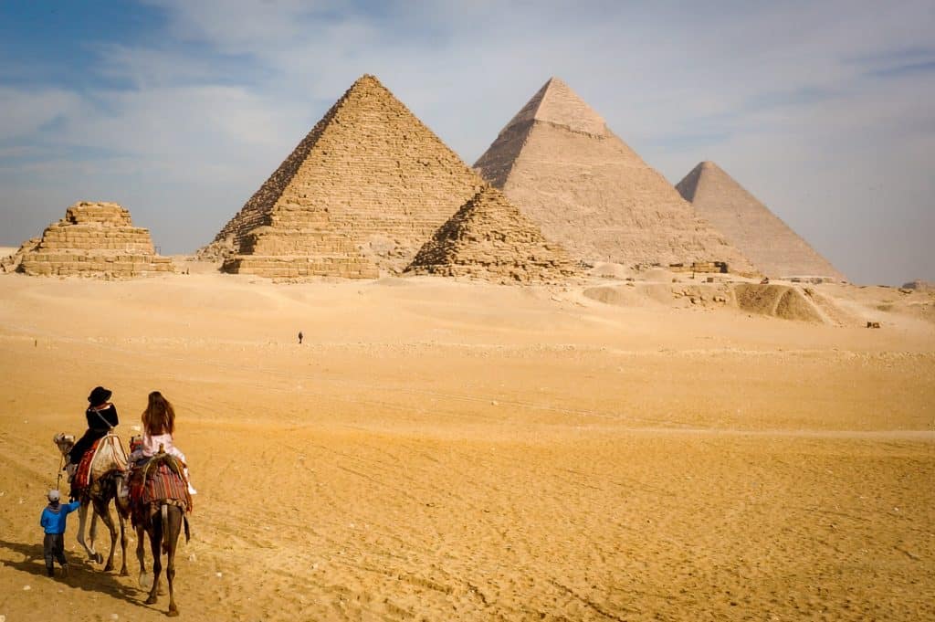 pyramids of giza one of the wonders in one year