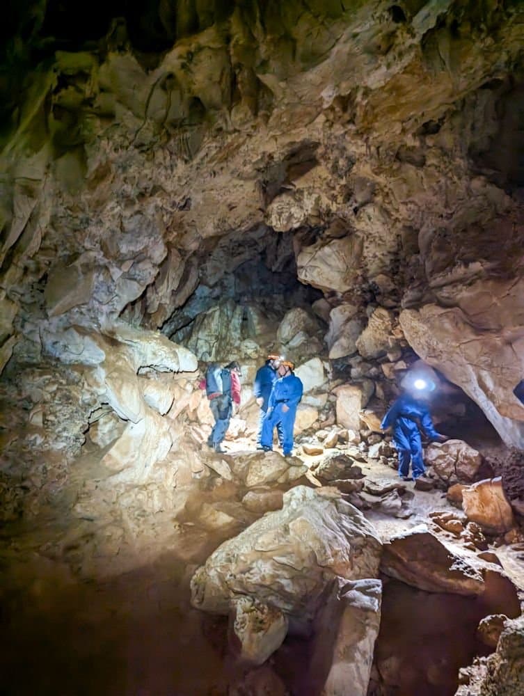 Jenolan Caves adventure tour